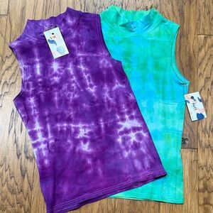 Kiss My Putt NWT women’s tie dye golf tops